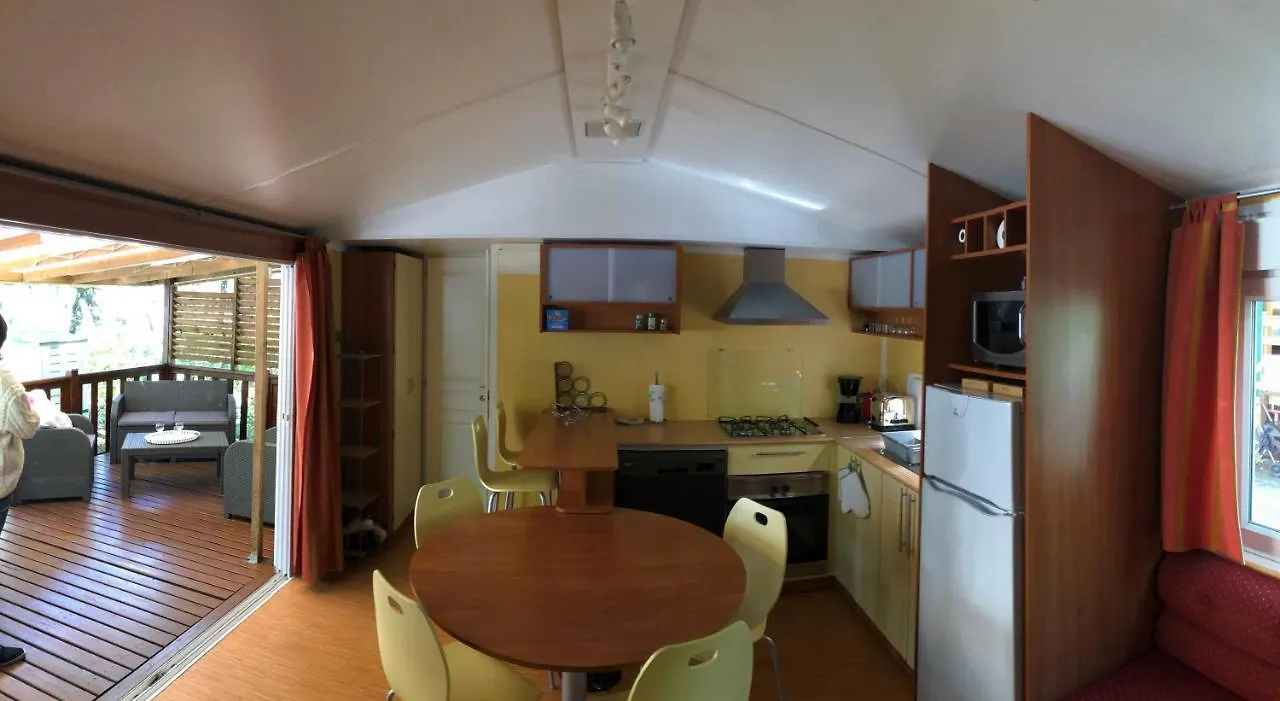 Mobil Home Aluna Vacances Camping Yelloh Village Ruoms Campsite